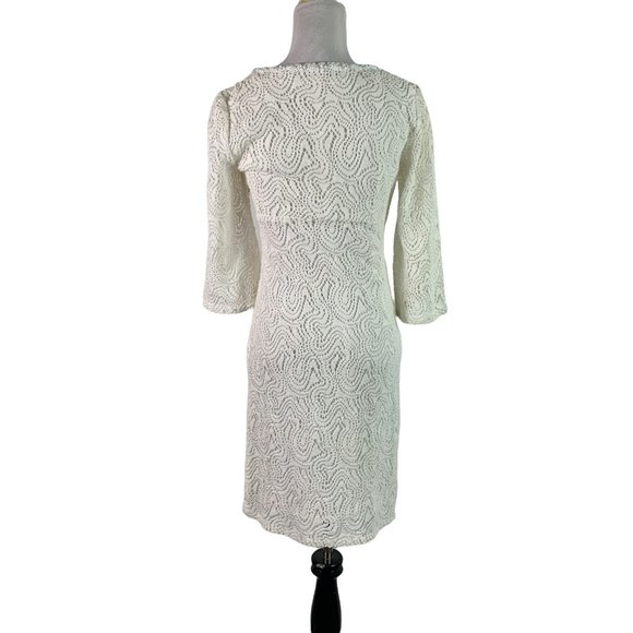 TRINA TURK Womens Size 2 White 3/4 Bell Sleeve V-Neck Crochet Knit Lined  Formal - Picture 3 of 11